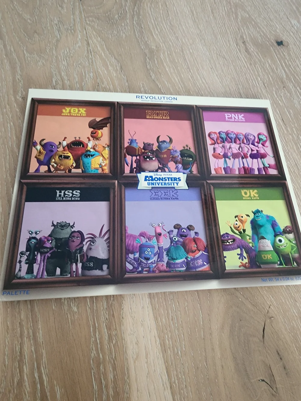 Revolution x Monsters University Kids Large Makeup Palette - 54 Shades! 12